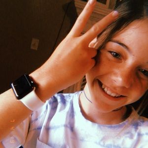 Meet your Posher, Brooke